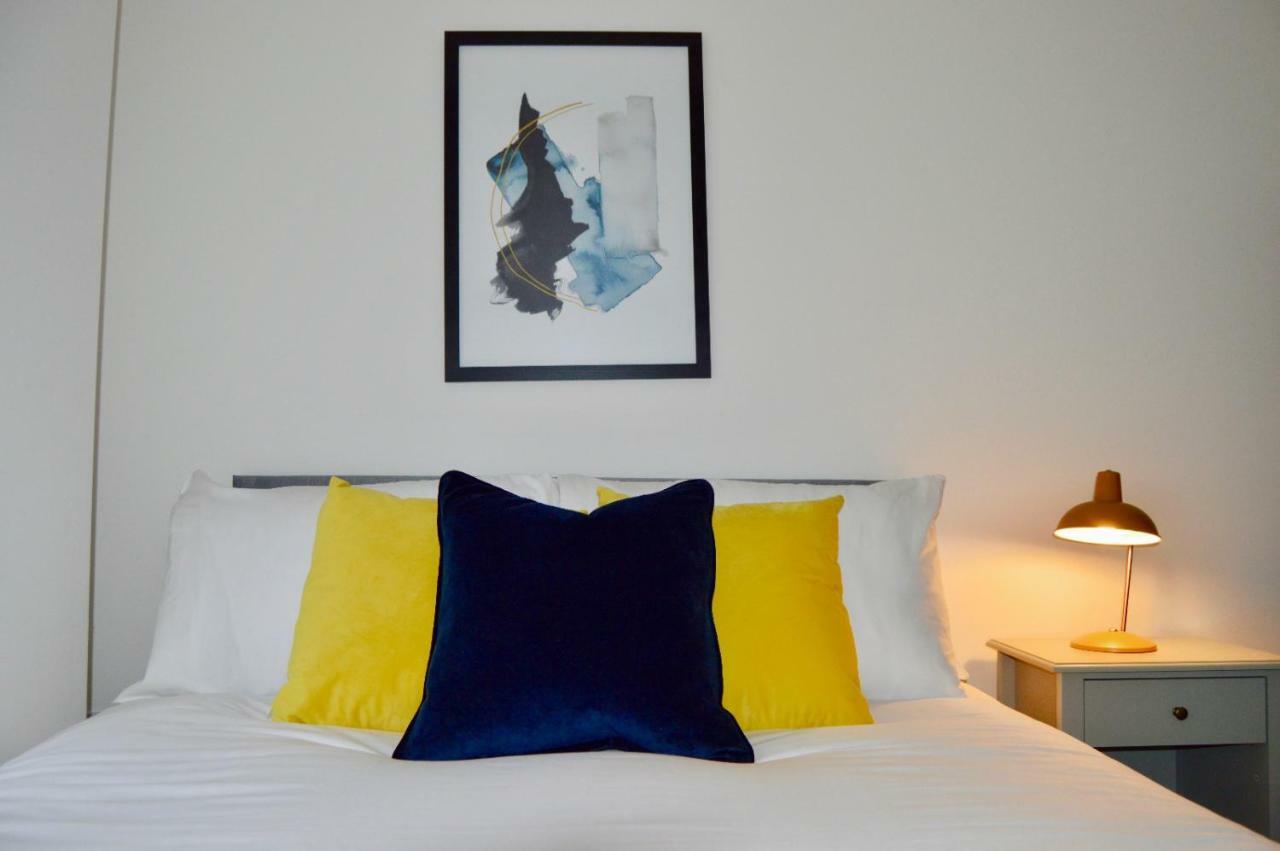 Qh31 - City Centre Location With 2 Double Bedrooms Sleeping Up To 4 People - Spacious Work Or Leisure Apartment Sheffield Exteriér fotografie